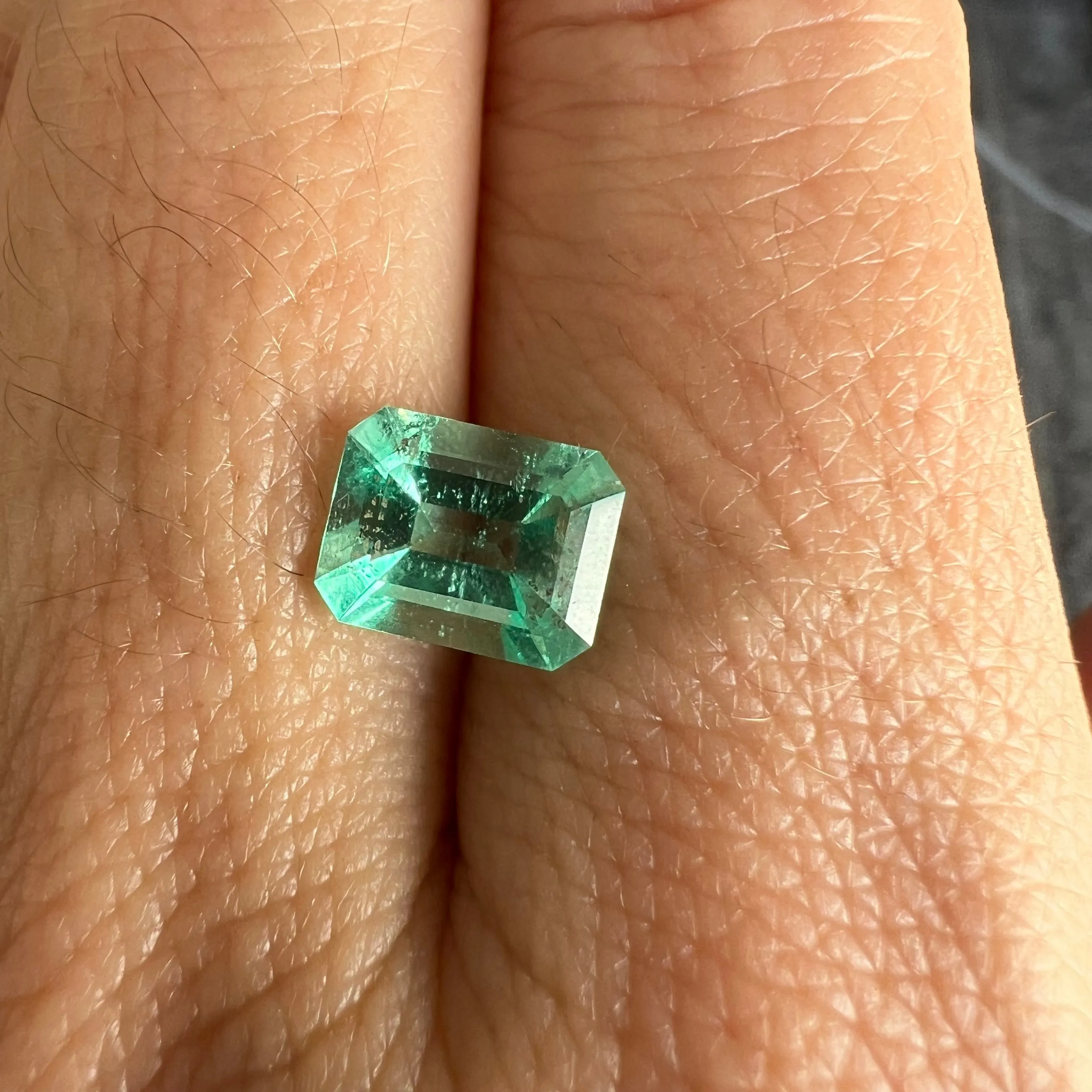 BESPOKE 1.54CT MUZO EMERALD