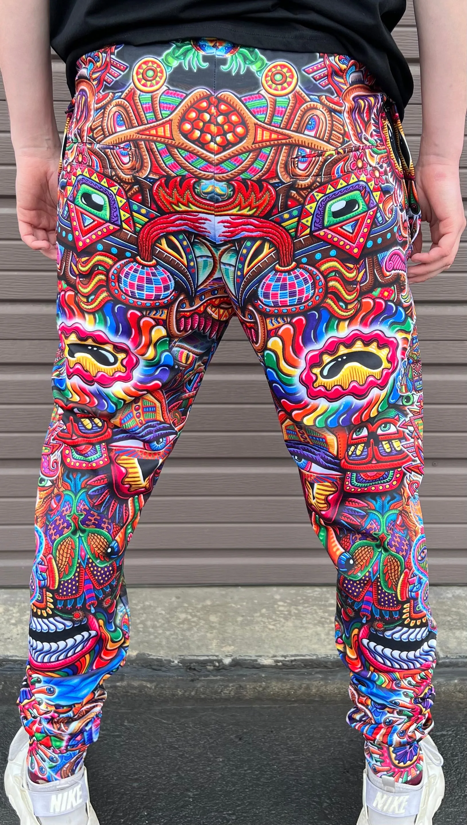 Chris Dyer - "Bullish Man" - Jogger
