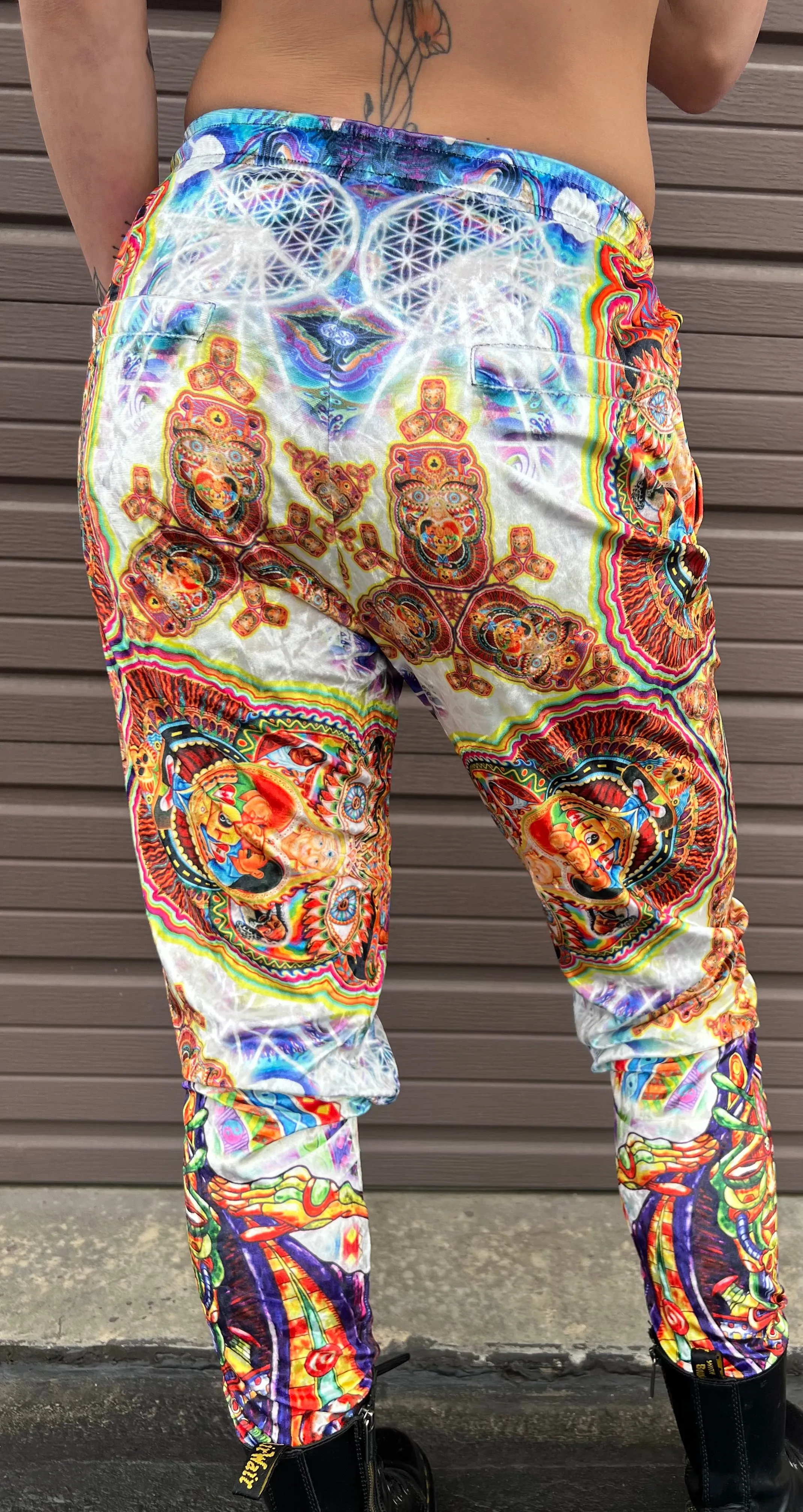 Chris Dyer - "Fractal Dimension" - Jogger