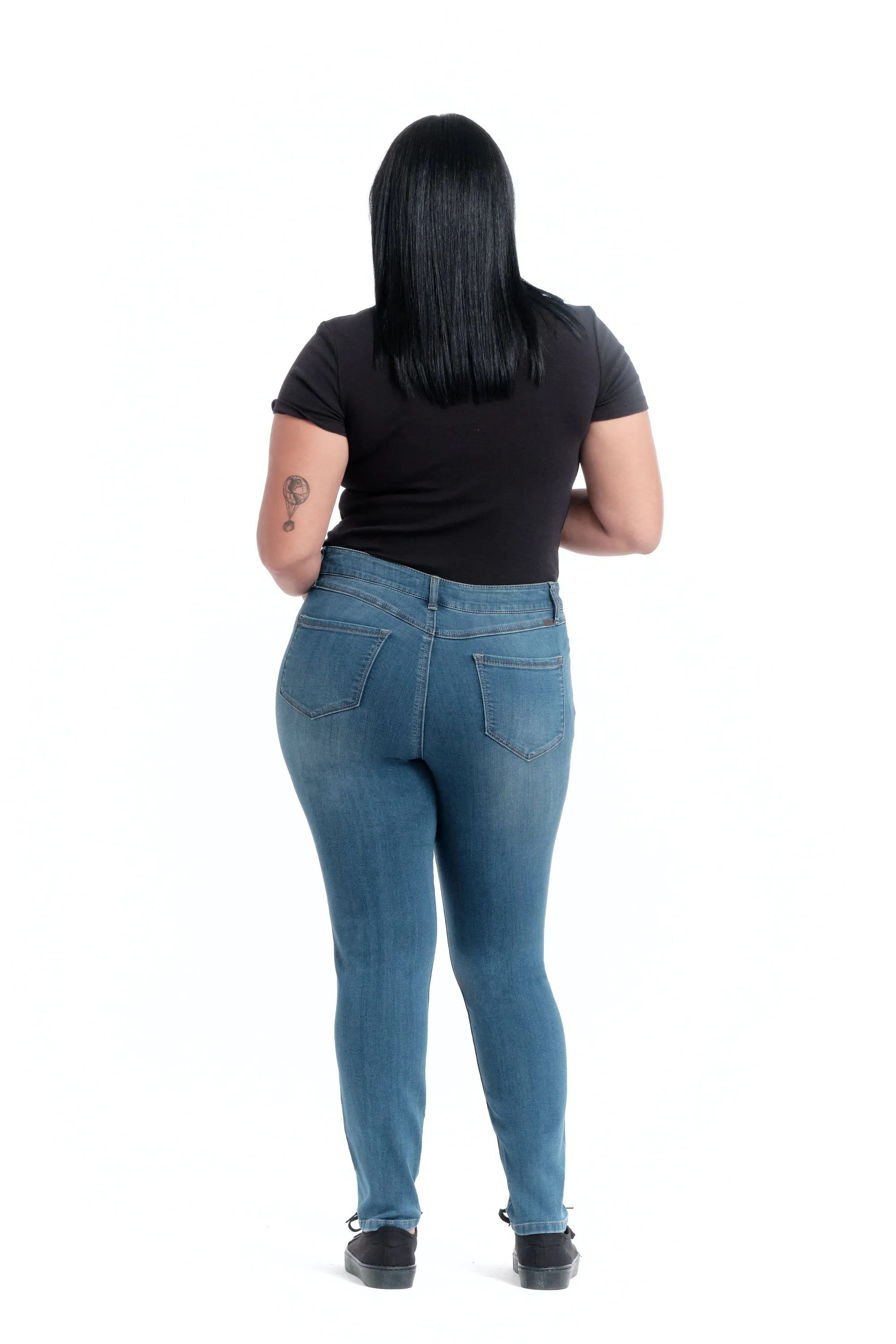 Curvy Silk Denim Skinny in Radley