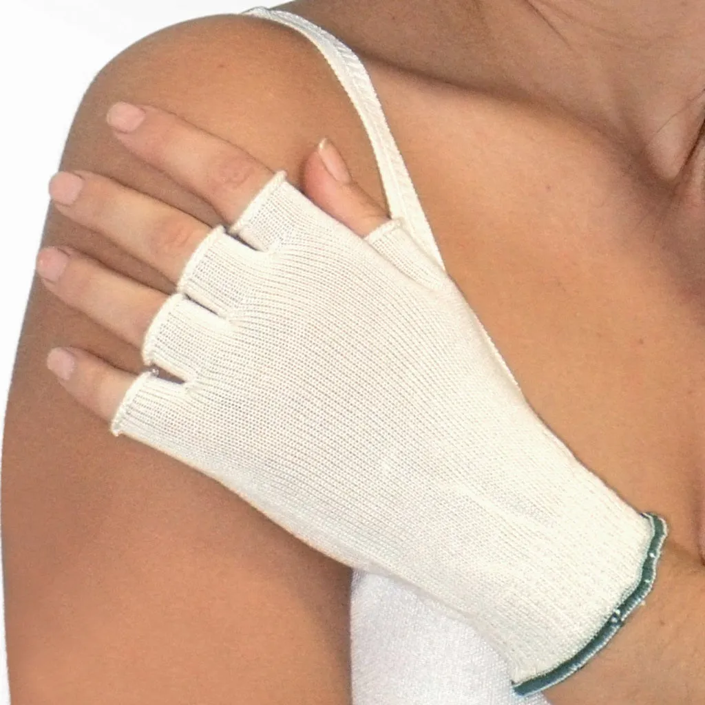 DermaSilk Therapeutic Fingerless Gloves for Adults VAT Free