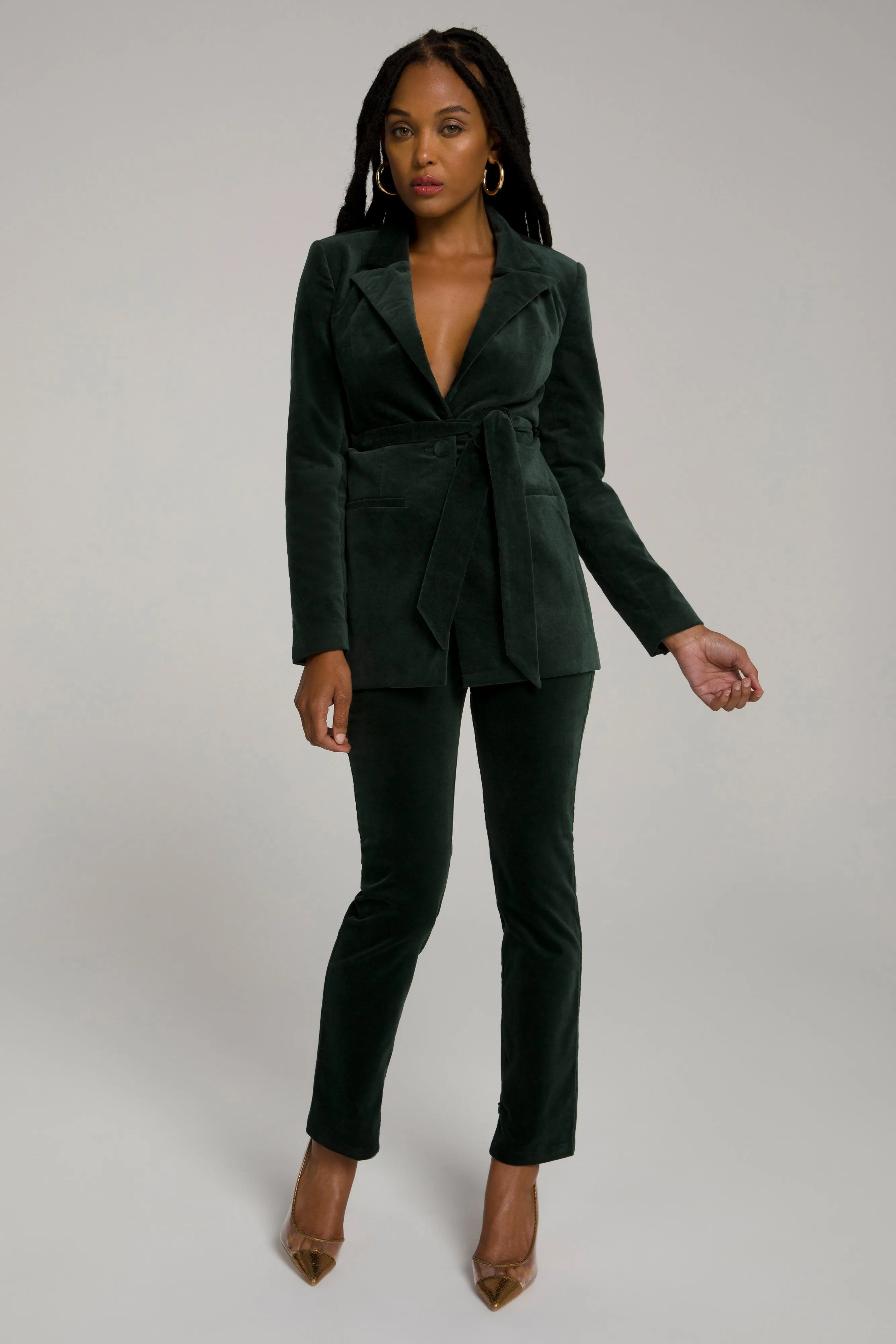 FIT & FLATTER BLAZER | EMERALD001