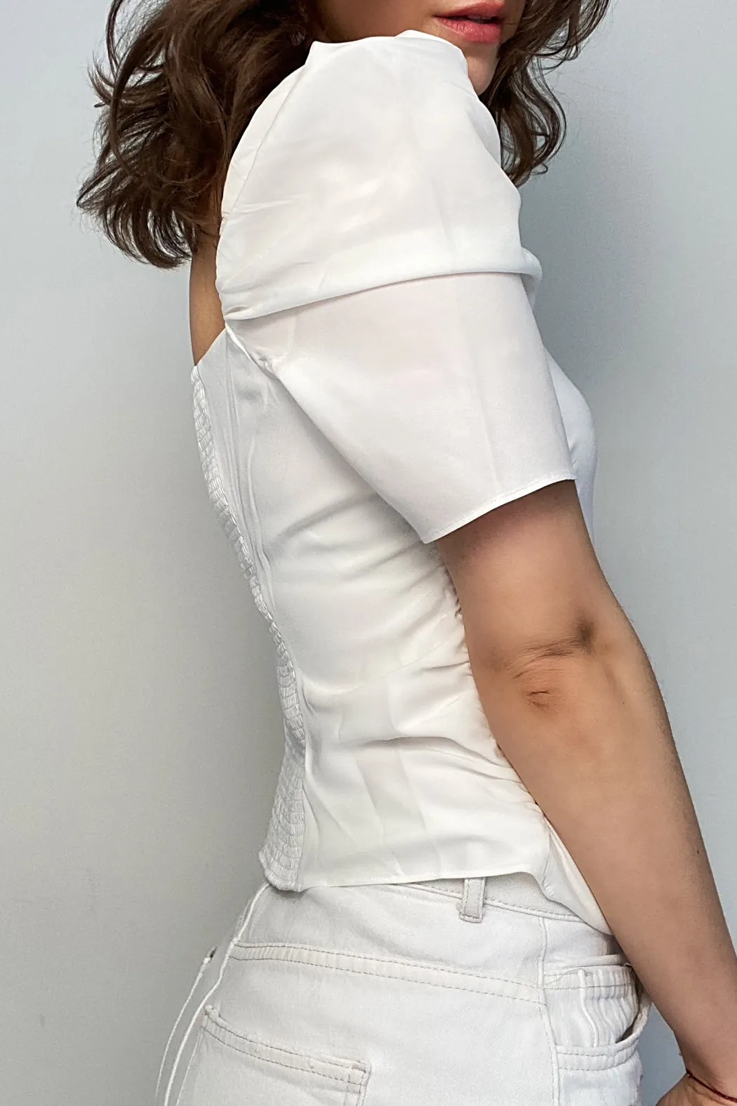 FRAME - Betty Top Off White