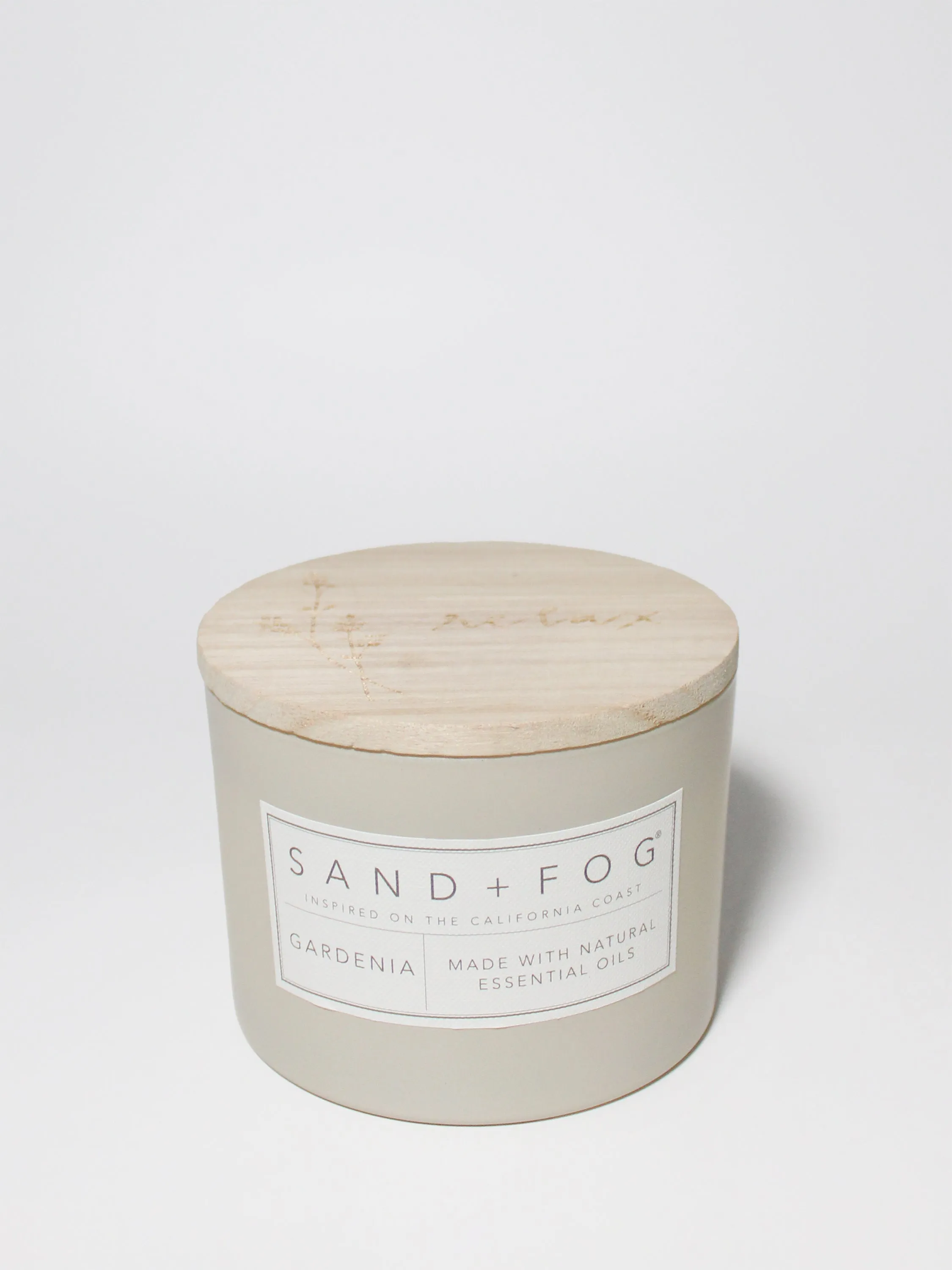 Gardenia 12 oz scented candle