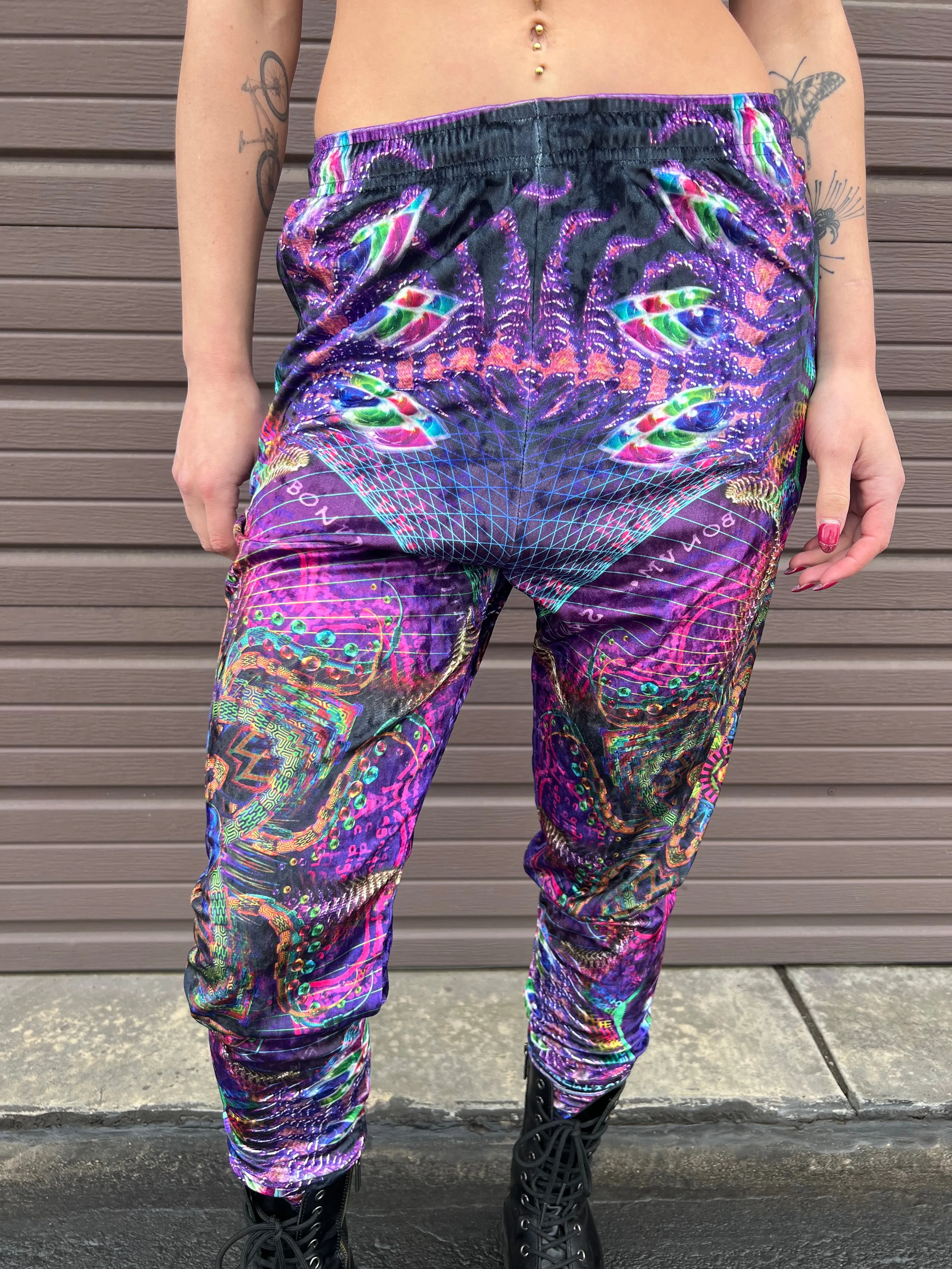 Hakan Hisim - "Prismatic Mandala" - Jogger