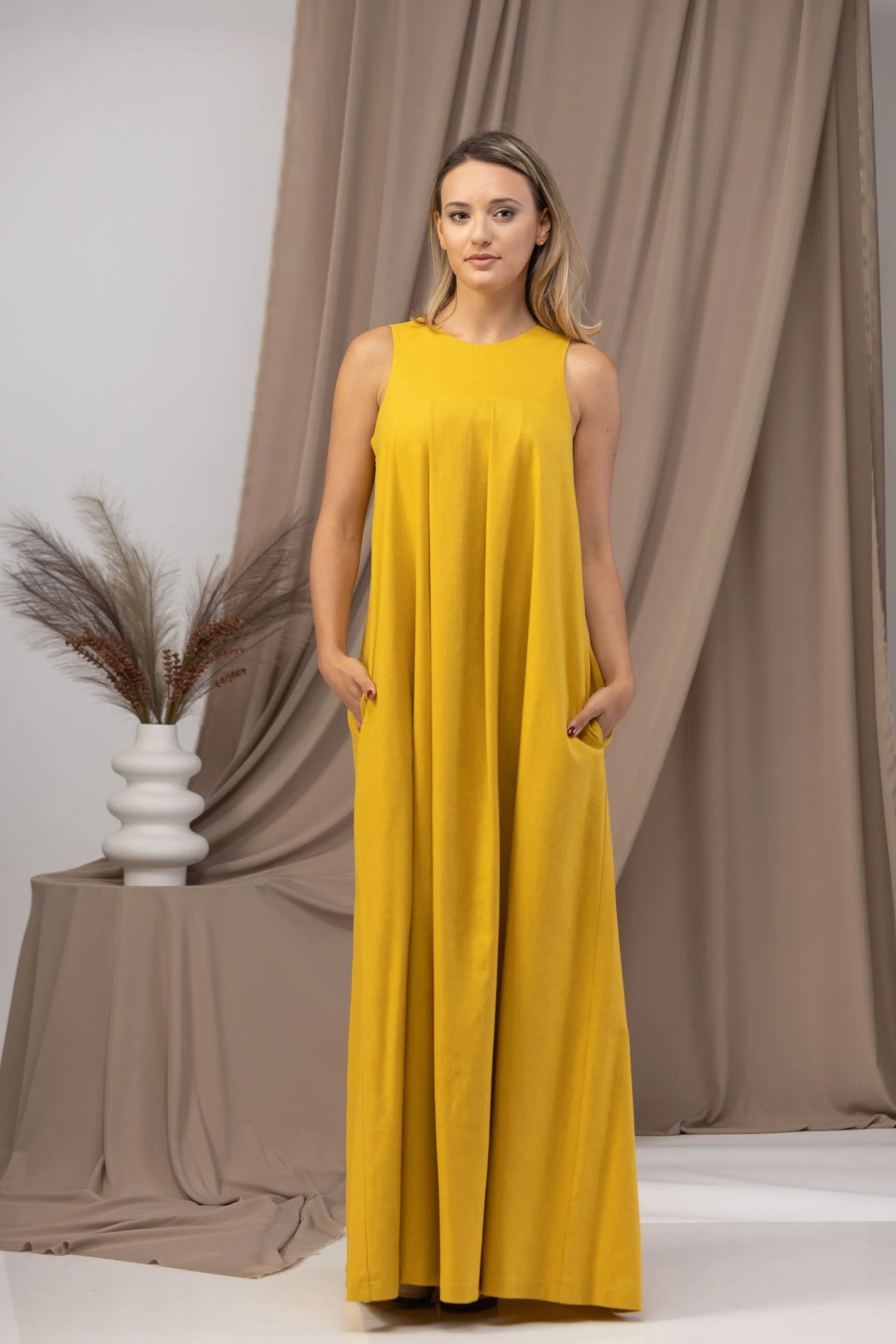 Loose Linen Maxi Dress