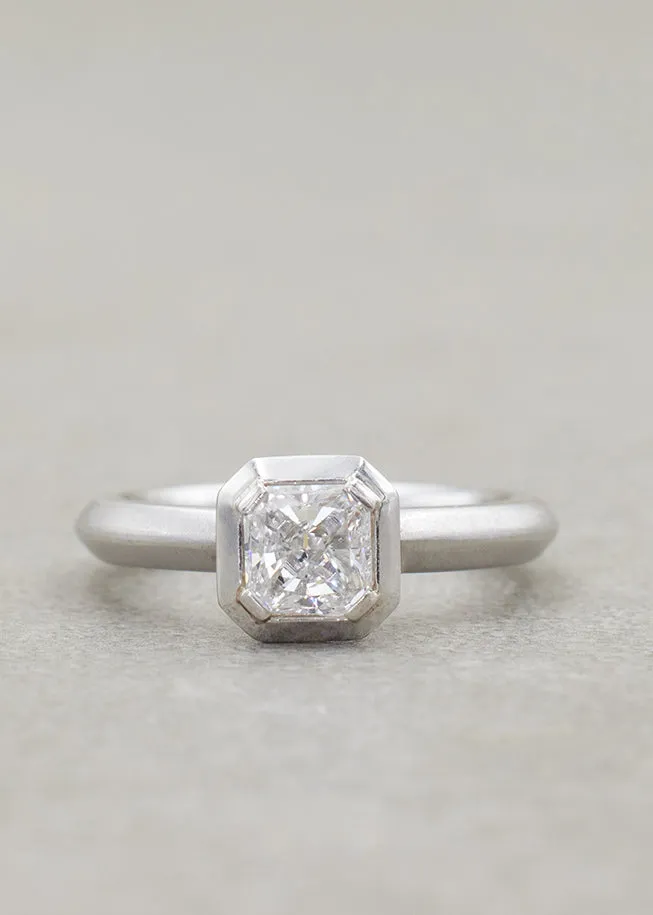 'NOUVEAU' Radiance Diamond Ring