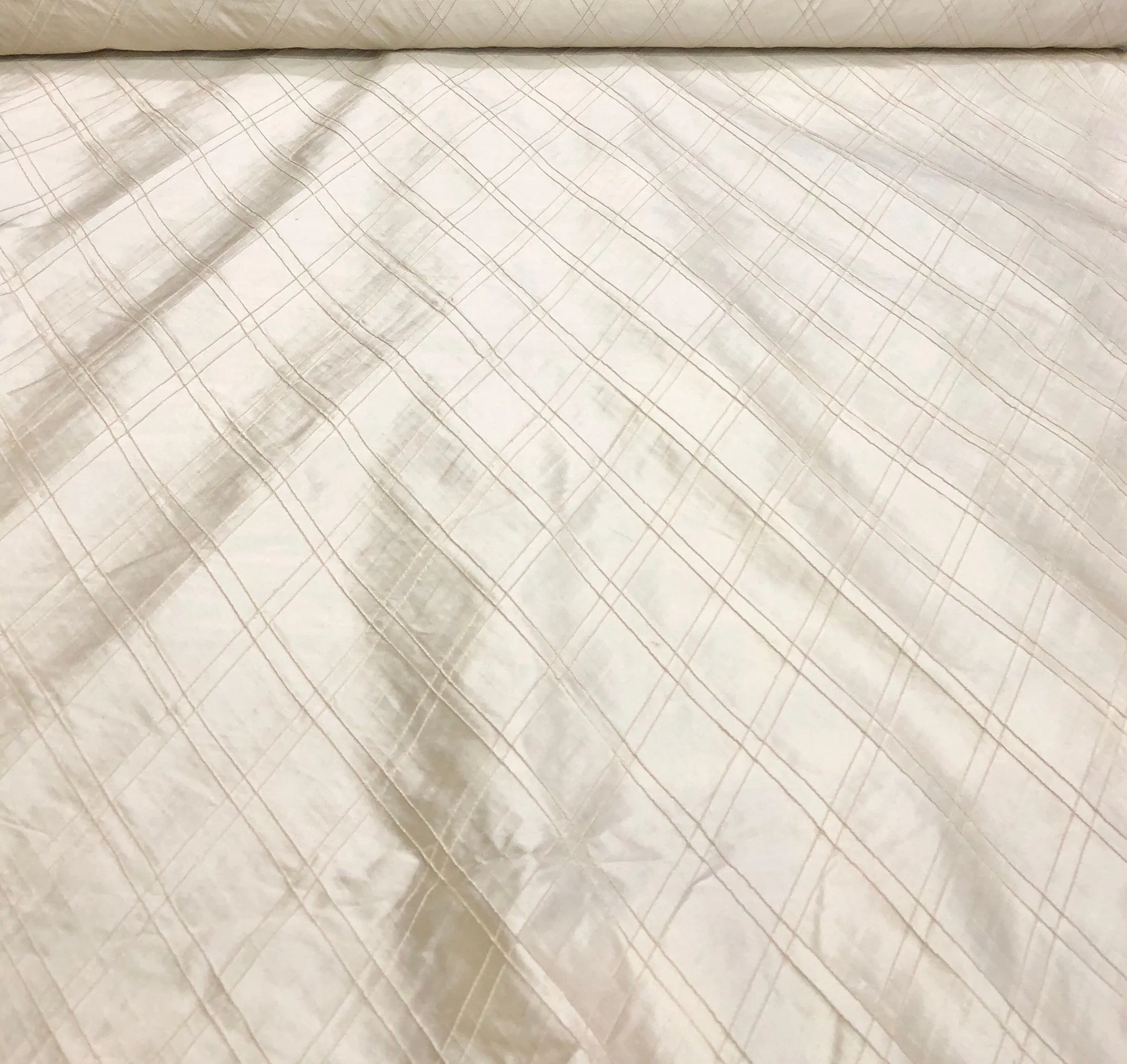Silk shantung pintuck 52&quot; wide    Beautiful ivory color silk shantung pintuck fabric sold by the yard
