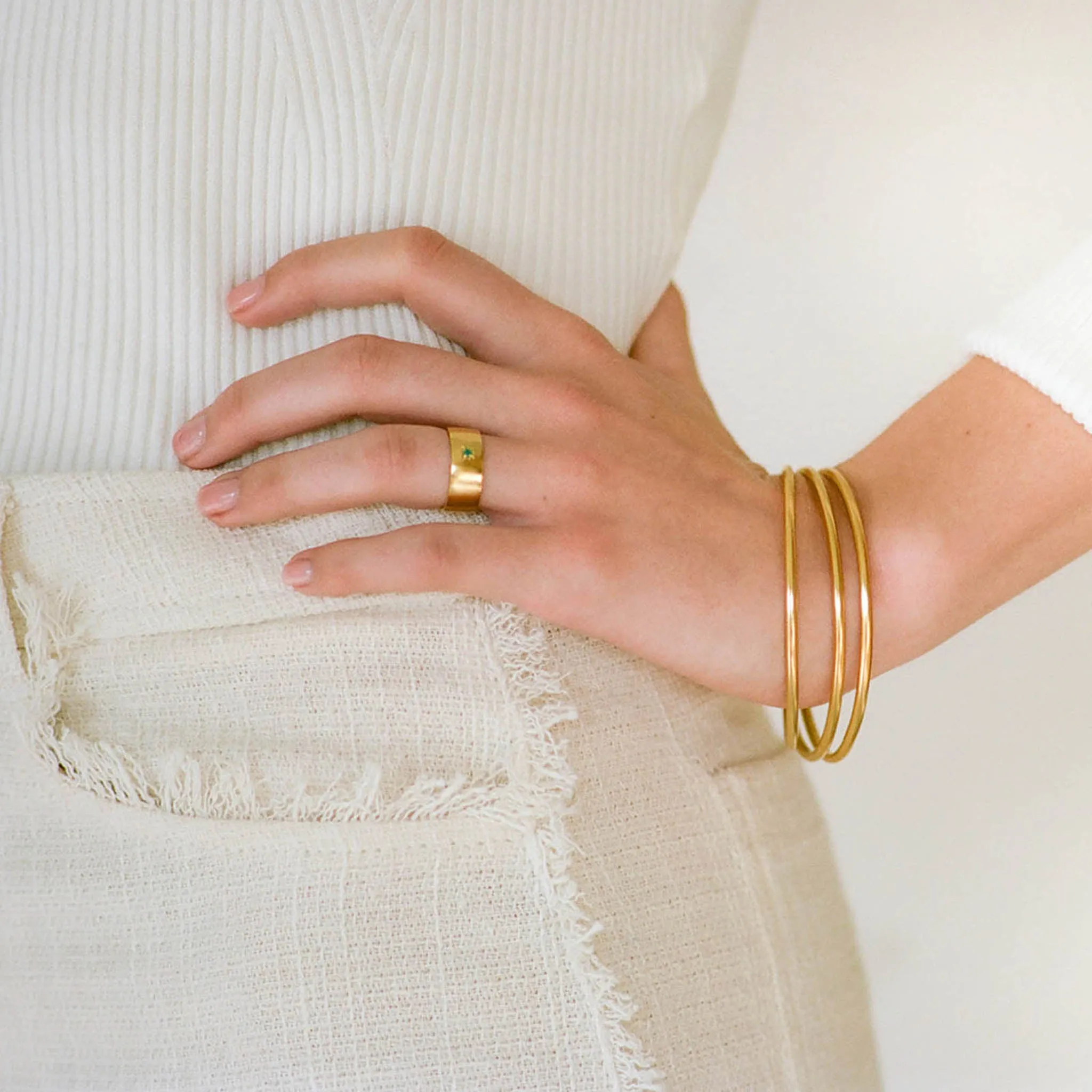 Silke Gold Bangle