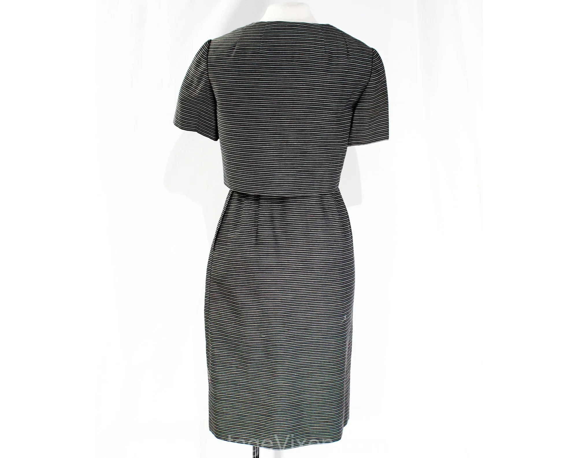 Size 2 1960s Ladies Suit - XS 1950s 60s Black & White Summer Cotton Striped Jacket and Pencil Skirt - Chic Audrey Office Wear - Waist 23.5