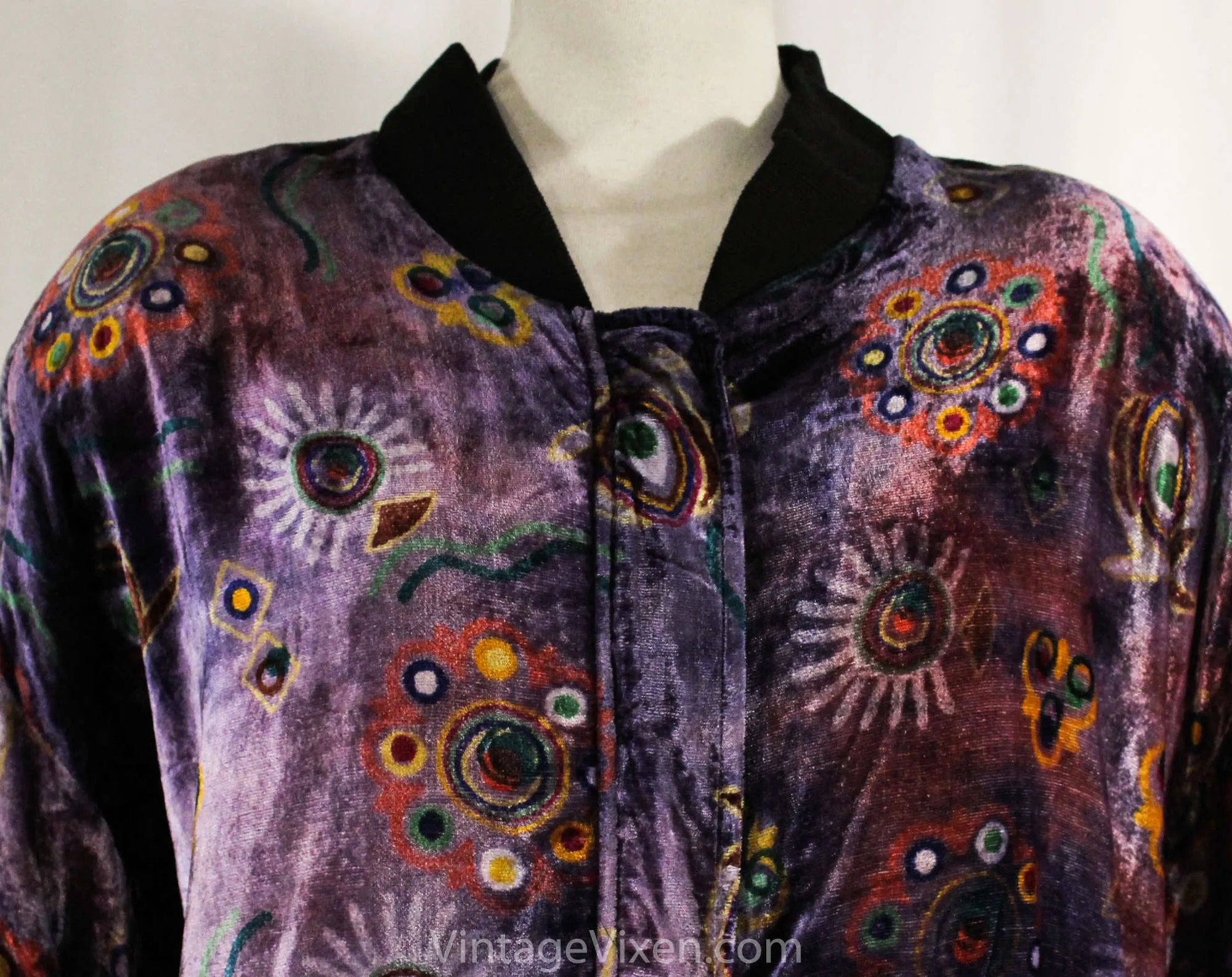XL Purple Print Velvet Jacket - Plus Size Boho Daisy 1980s Club Wear - Made in India 70s 80s Rayon - Atomic Novelty Print - Bust 56 Inches